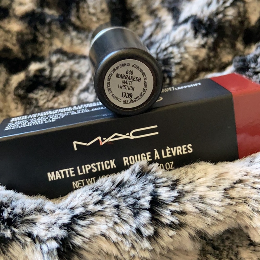 Brand New MAC matte lipstick #646 - Picture 4 of 6